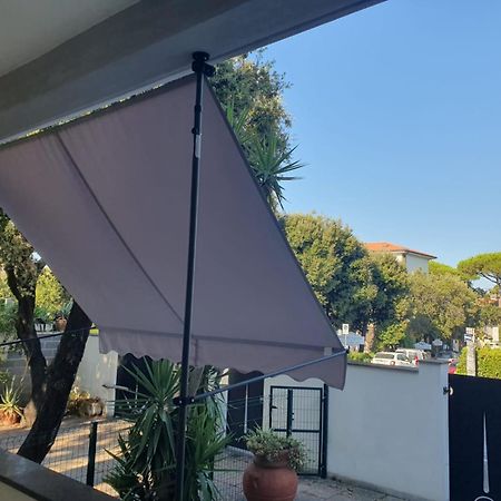 Lecci Al Mare Apartment Сан Винченцо Екстериор снимка