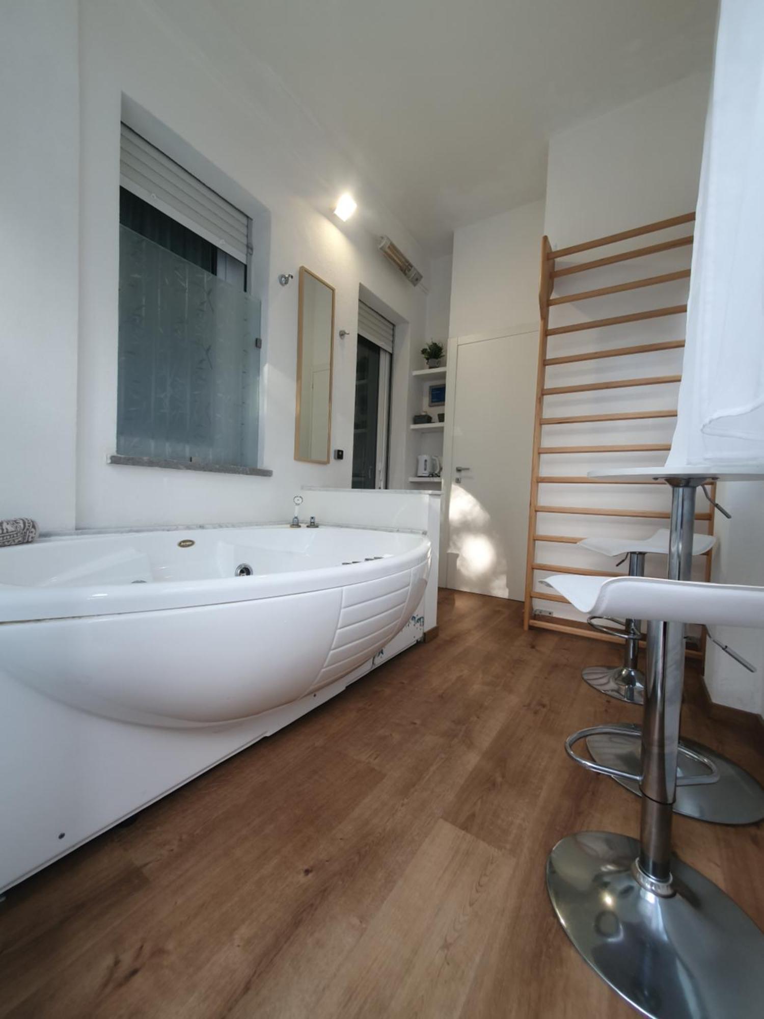Lecci Al Mare Apartment Сан Винченцо Екстериор снимка